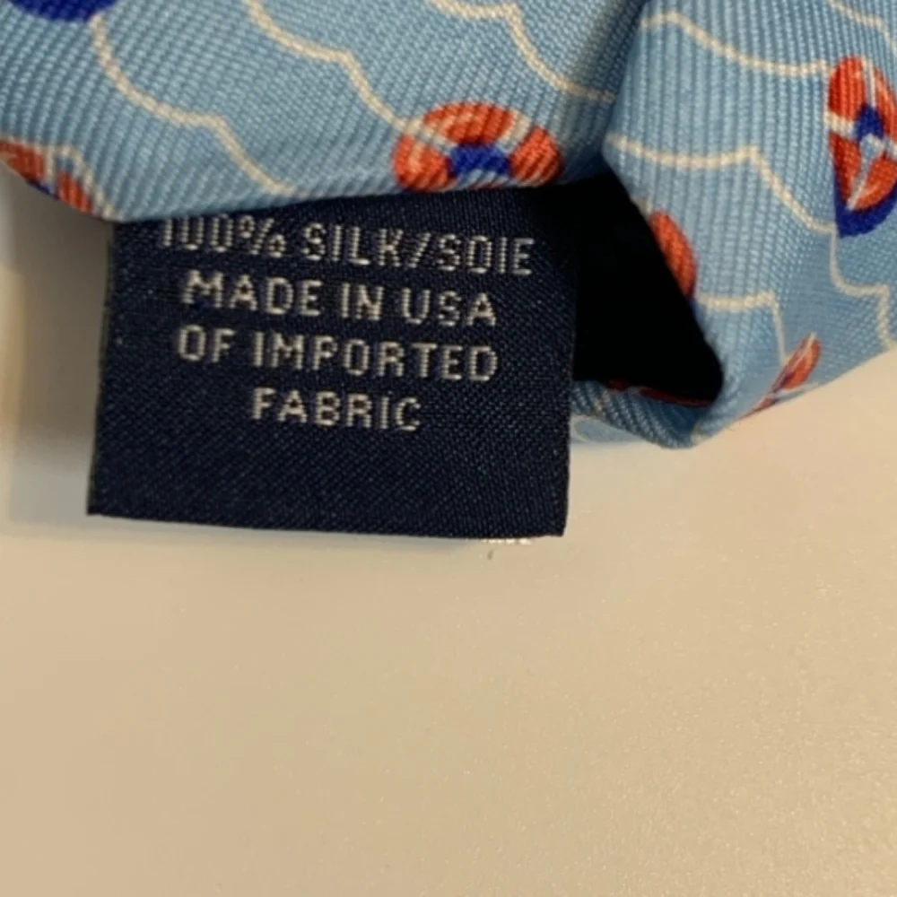 Vineyard Vines Boys Life Rings Printed Silk Tie Size 49